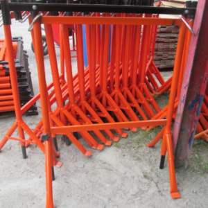 TRETEAUX à pieds fixes