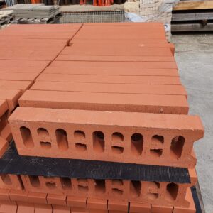 BRIQUE ALVEOLEE Creuse Rouge