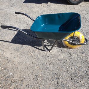 BROUETTE Cuve Verte avec roue increvable