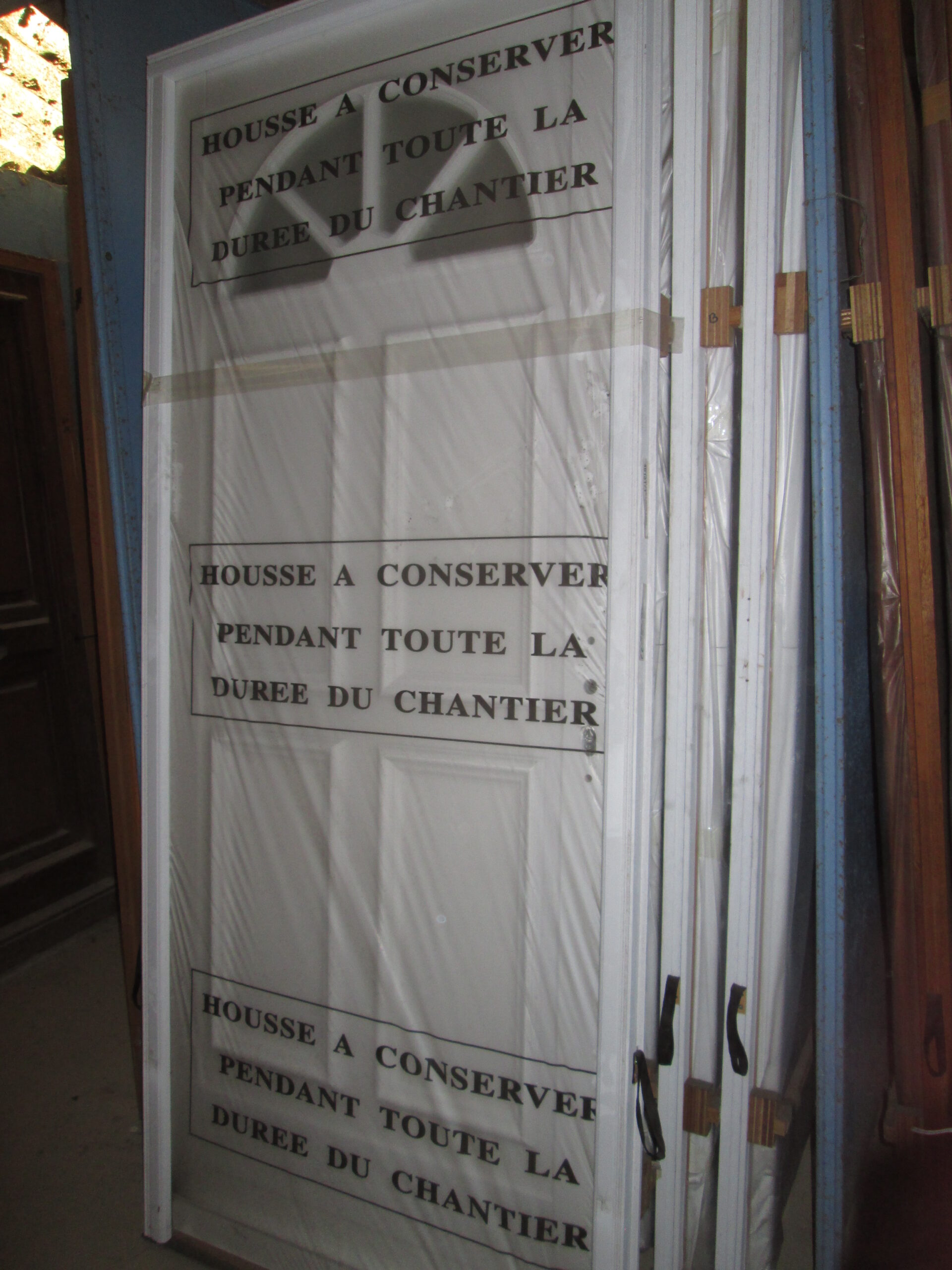 PORTE ENTRÉE -EXTERIEUR en BOIS